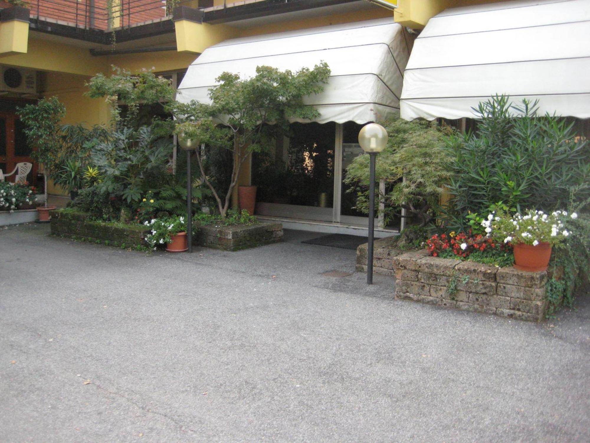 Hotel Marchina Brescia Buitenkant foto