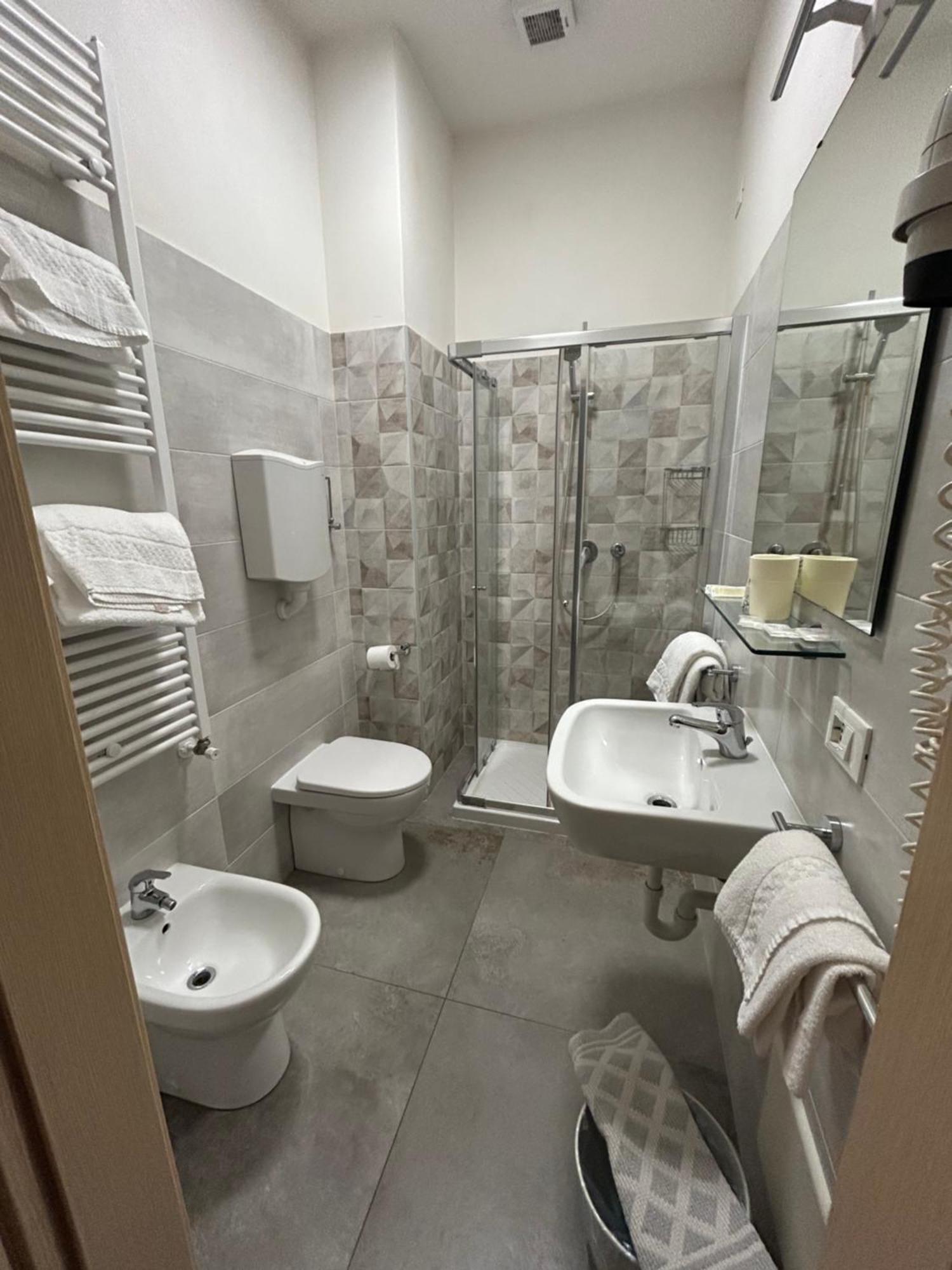 Hotel Marchina Brescia Buitenkant foto
