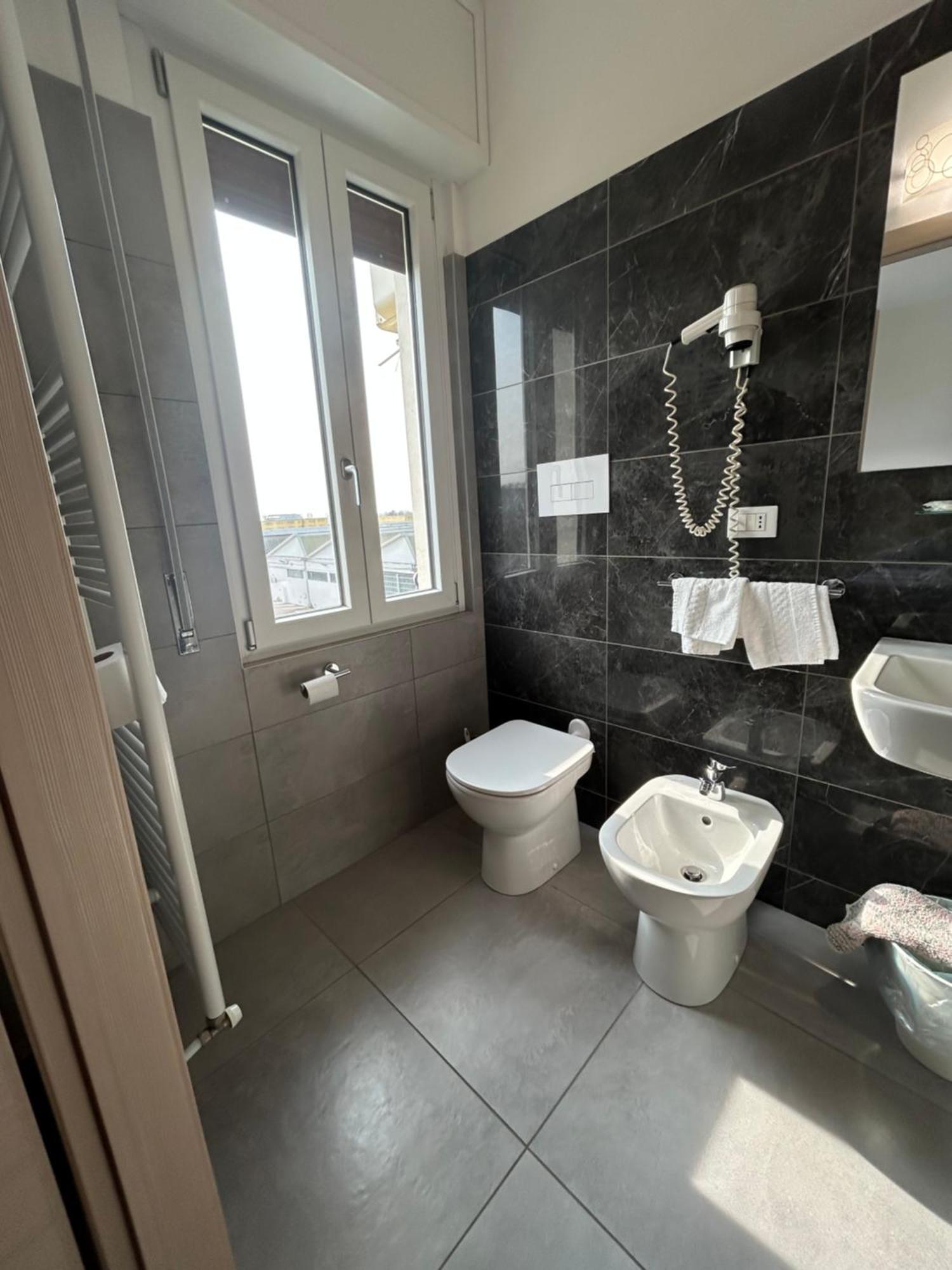 Hotel Marchina Brescia Buitenkant foto