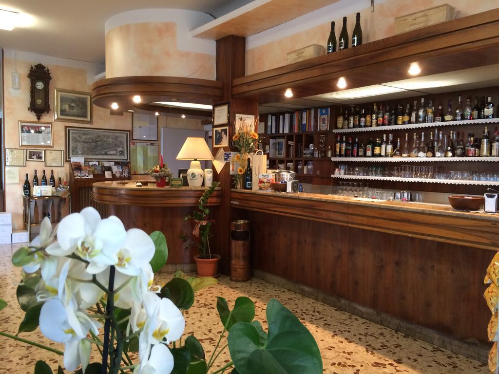 Hotel Marchina Brescia Buitenkant foto