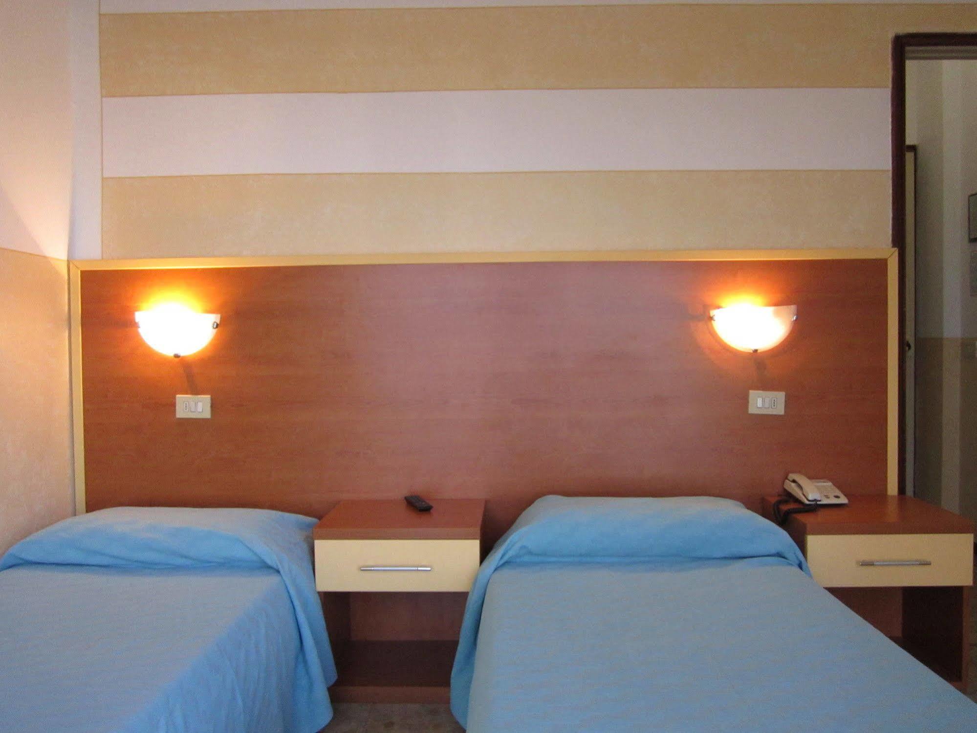 Hotel Marchina Brescia Buitenkant foto