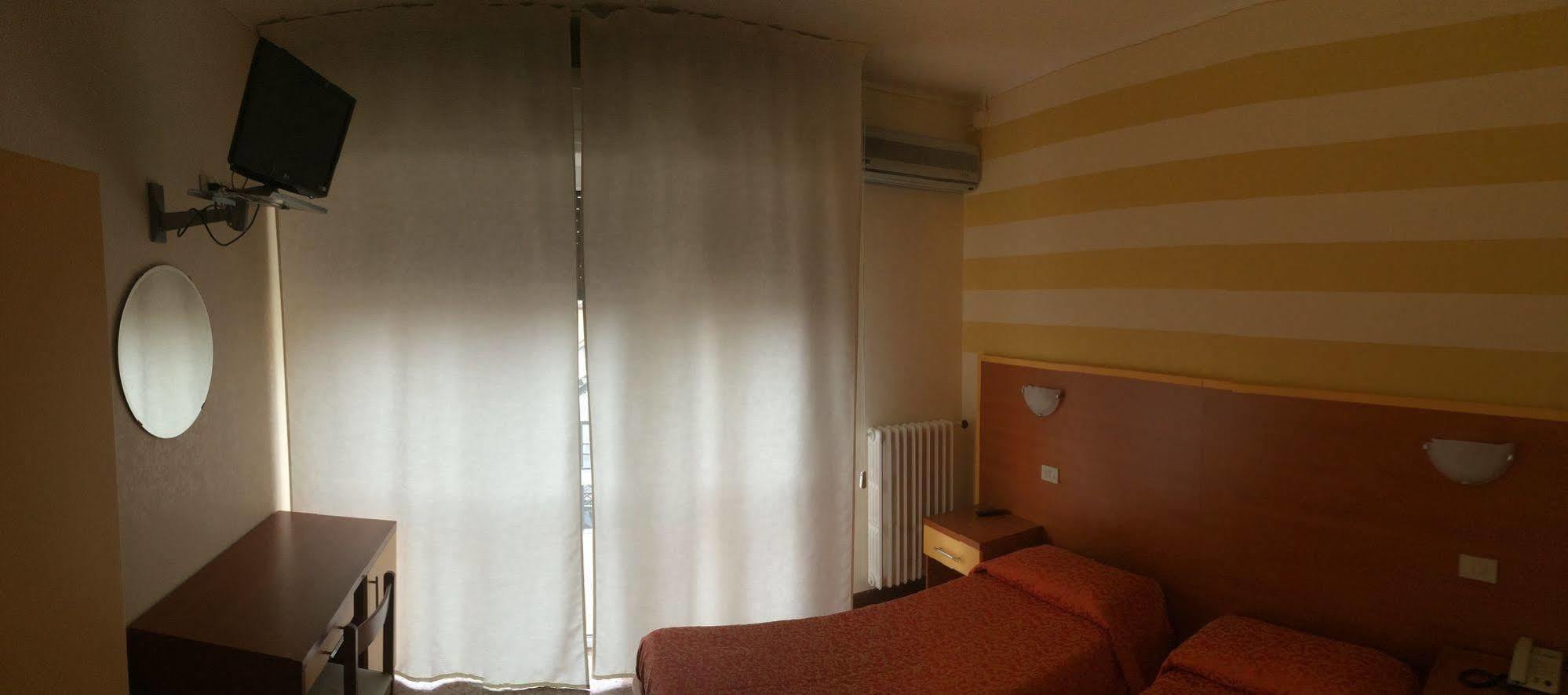 Hotel Marchina Brescia Buitenkant foto